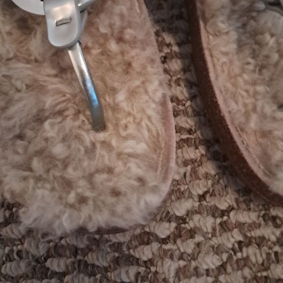 Tory Burch Sandals Women's 8.5 Miller Cloud Shearling Cozy Soft Comfy Designer - Picture 5 of 7